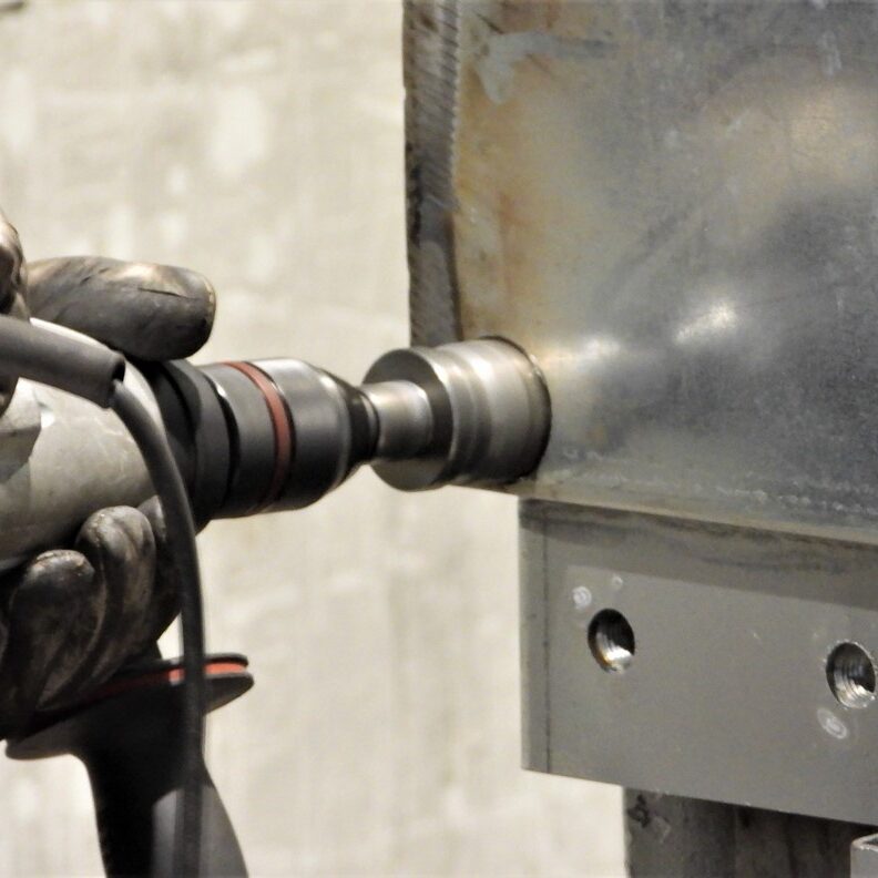 Campo Base Geovertical - lavorazione delle varie componenti