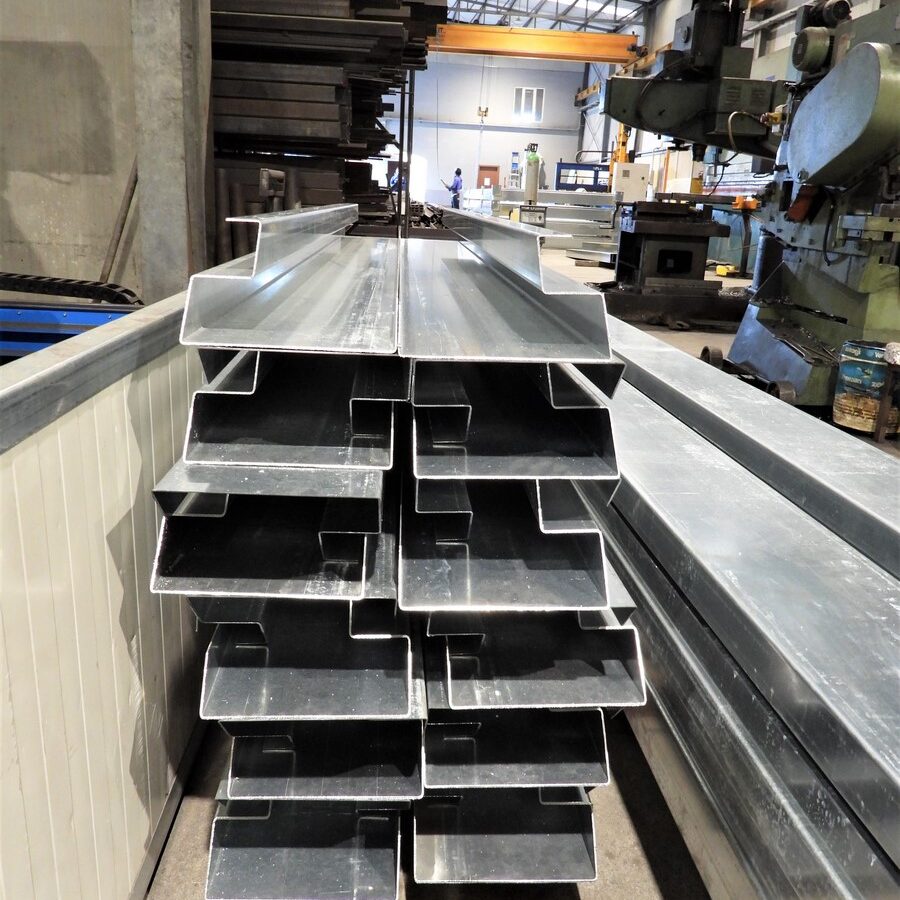 Campo Base Geovertical - taglio delle varie componenti