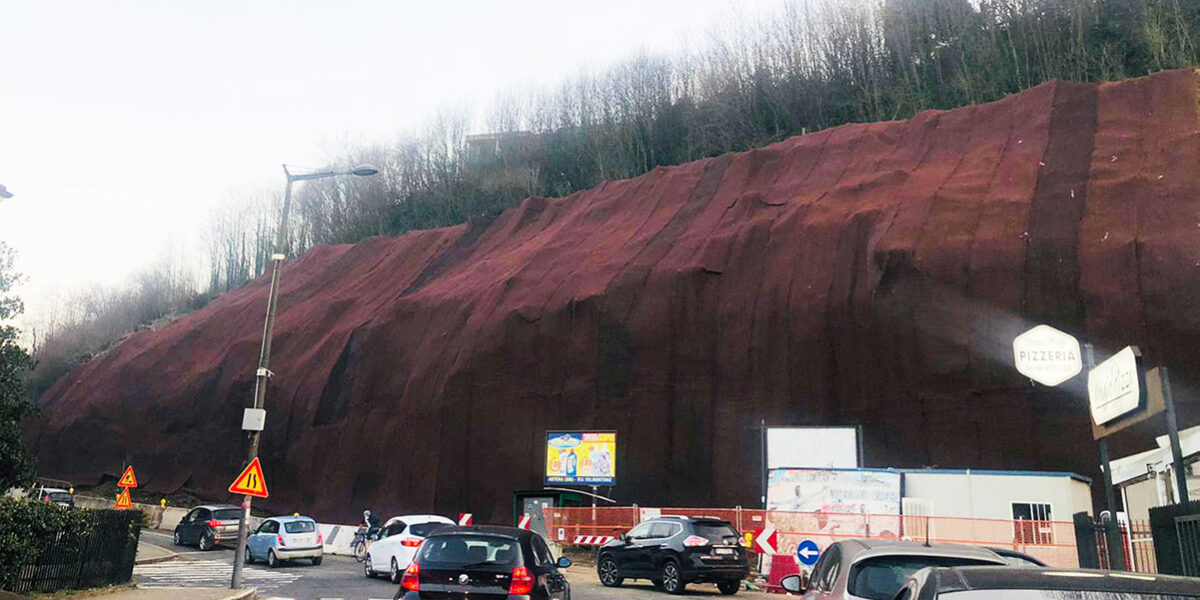 Valmontone – 4000 m² di geostuoia su biorete in cocco Valmontone - 4000 m² di geostuoia su biorete in cocco