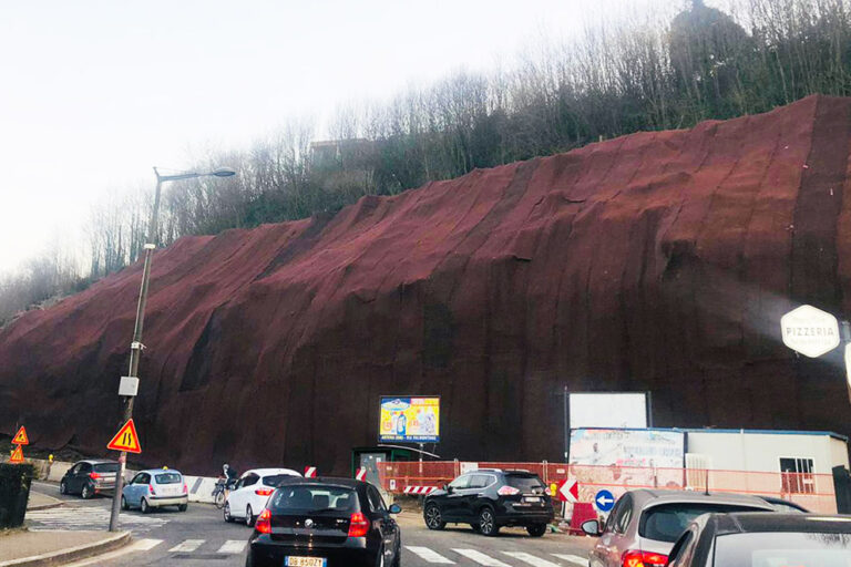 Valmontone - 4000 m² di geostuoia su biorete in cocco